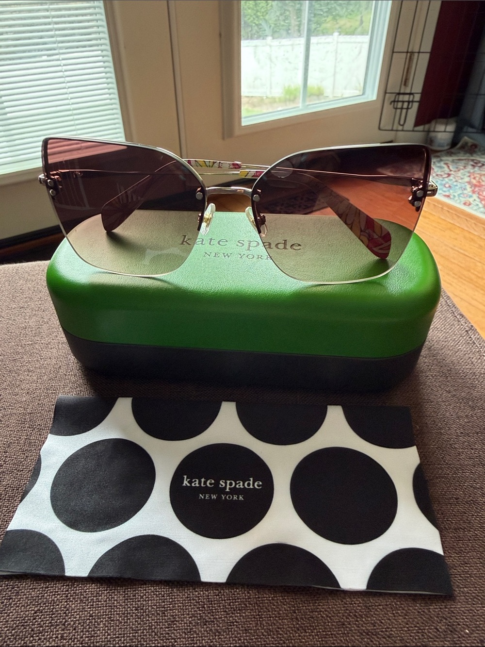 kate spade Pink Gradient Rimless Cat-Eye Sunglasses